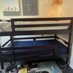 Twin Bunk Bed 