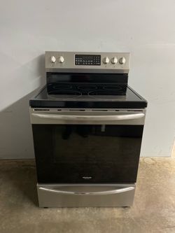 Frigidaire Stainless Stove ‼️60 Day Warranty‼️