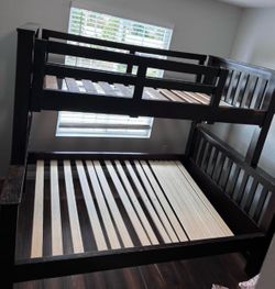 Bunk Bed, twin over full. Frame only