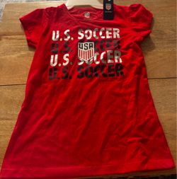 New US soccer tee girls L 10/12