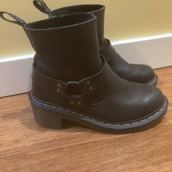 Ladies Sz 6 Doc Martens Alodie Riding Boots