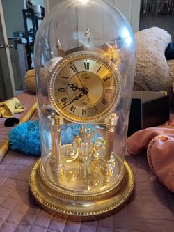 Elgin Magic Eye Anniversary Clock with Glass Dome