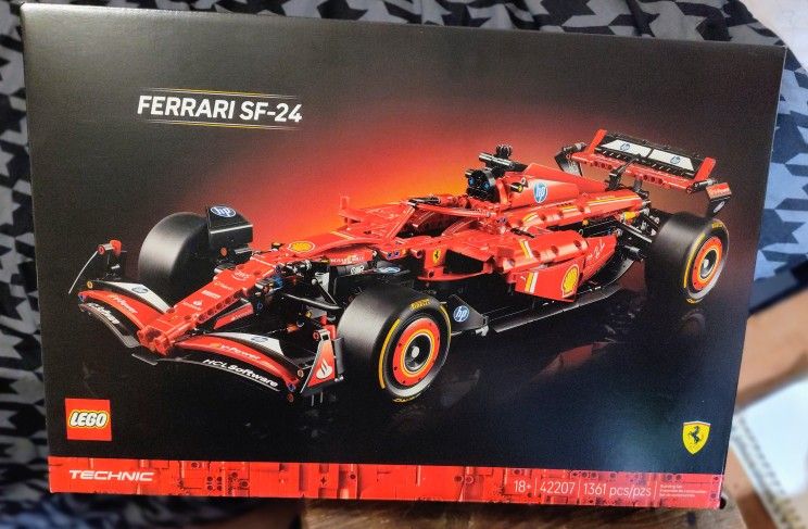 LEGO 42207 Technic Ferrari SF-24 F1
