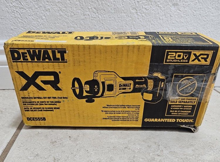 Dewalt Xr Cut Out Tool