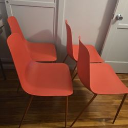 Article Formed Plastic Chair W/ Steel Legs X4