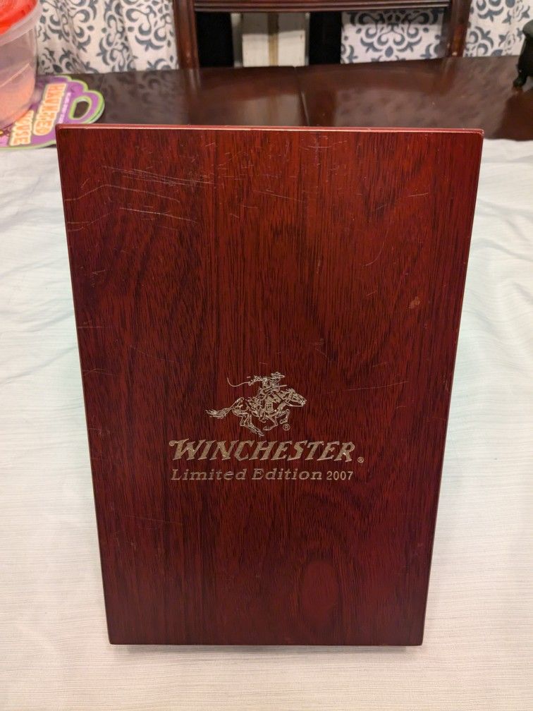 Limited Edition Winchester Knife Set 2007
