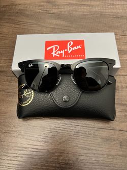 NEW  Ray Ban
