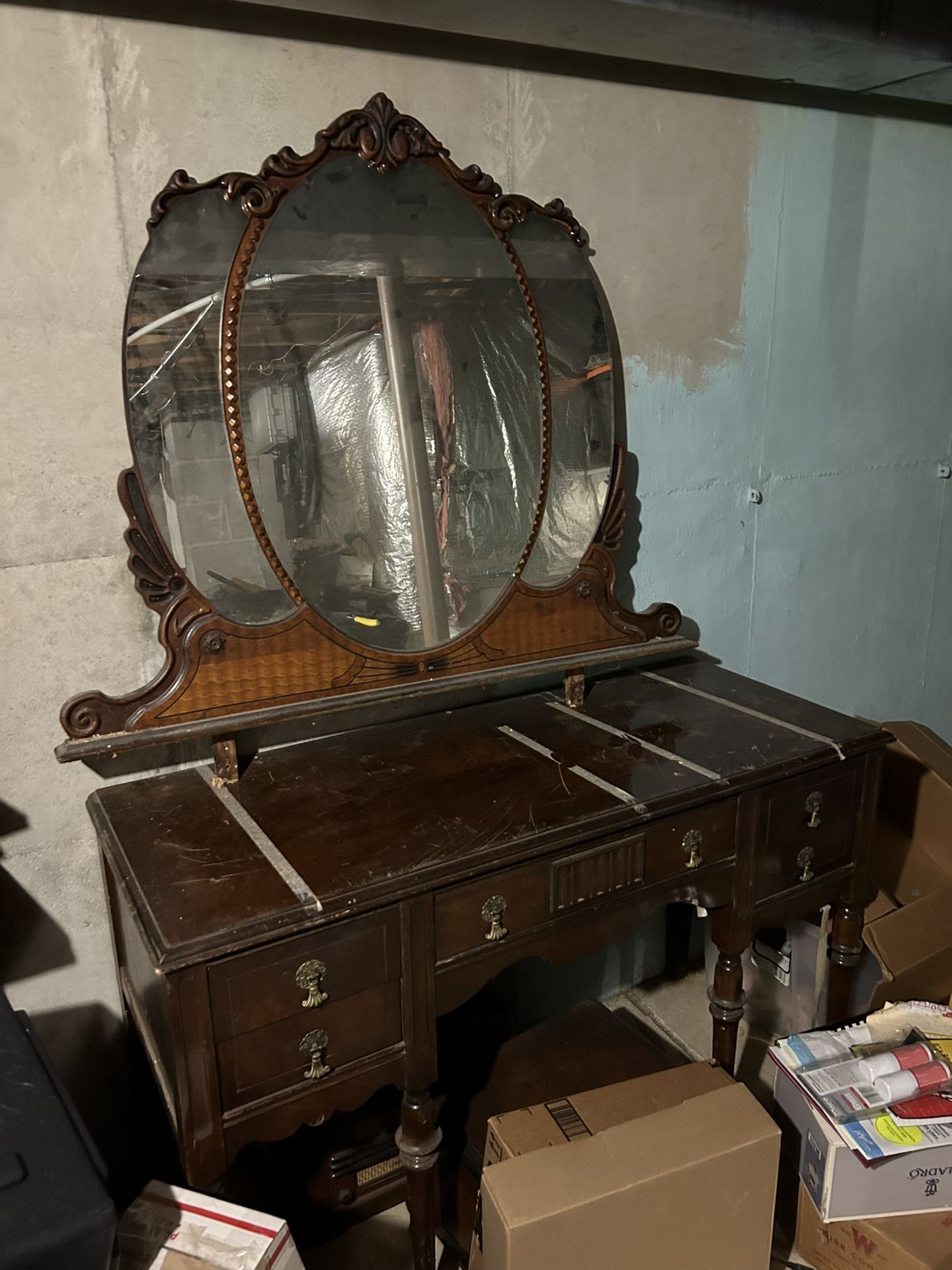 Antique Vanity & Mirrors