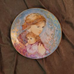 The Mother's Day Plate by Hibel 1986