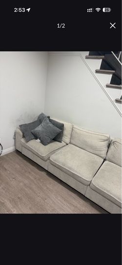 FREE COUCH