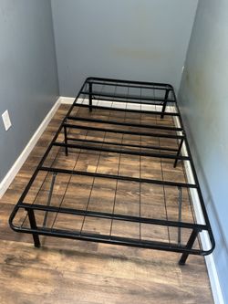 Metal Bed Frame (Twin)