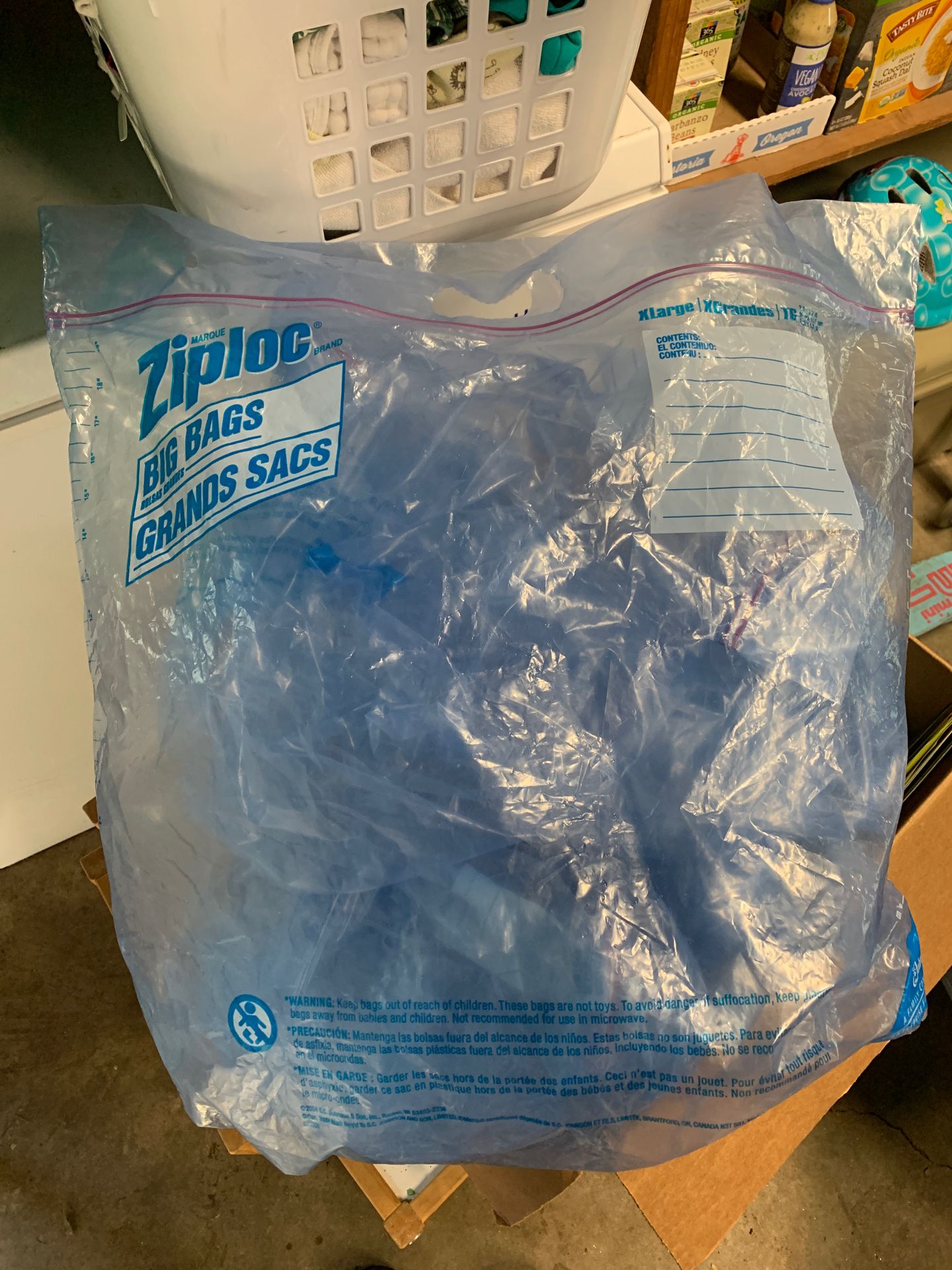 Free ziploc storage bags and space saver vacuum bags
