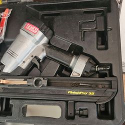 Senco FinishPro 35 nailer