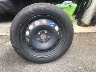 Set of 4 205/55R16 Sentury Touring Tires With 5 Lug Rims