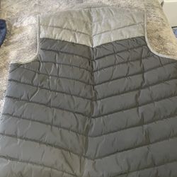 Kenneth Cole Reaction Colorblock Quilted Puffer Vest Faux Leather Trim NWT