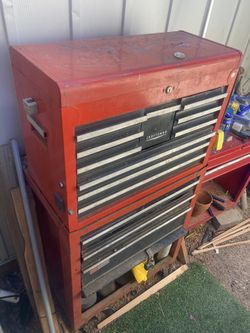 CRAFTSMEN TOOL BOX