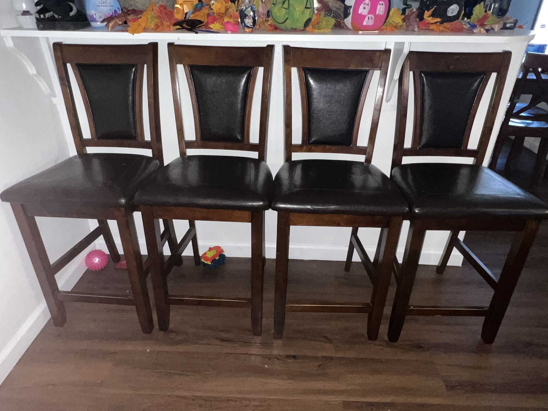 Sets Of  4 Wooden Bar Stools
