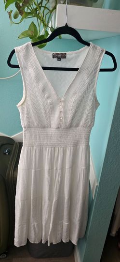 Dress white