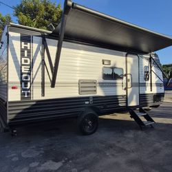 2022 Hideout 19 Ft Rv Travel Trailer $13999