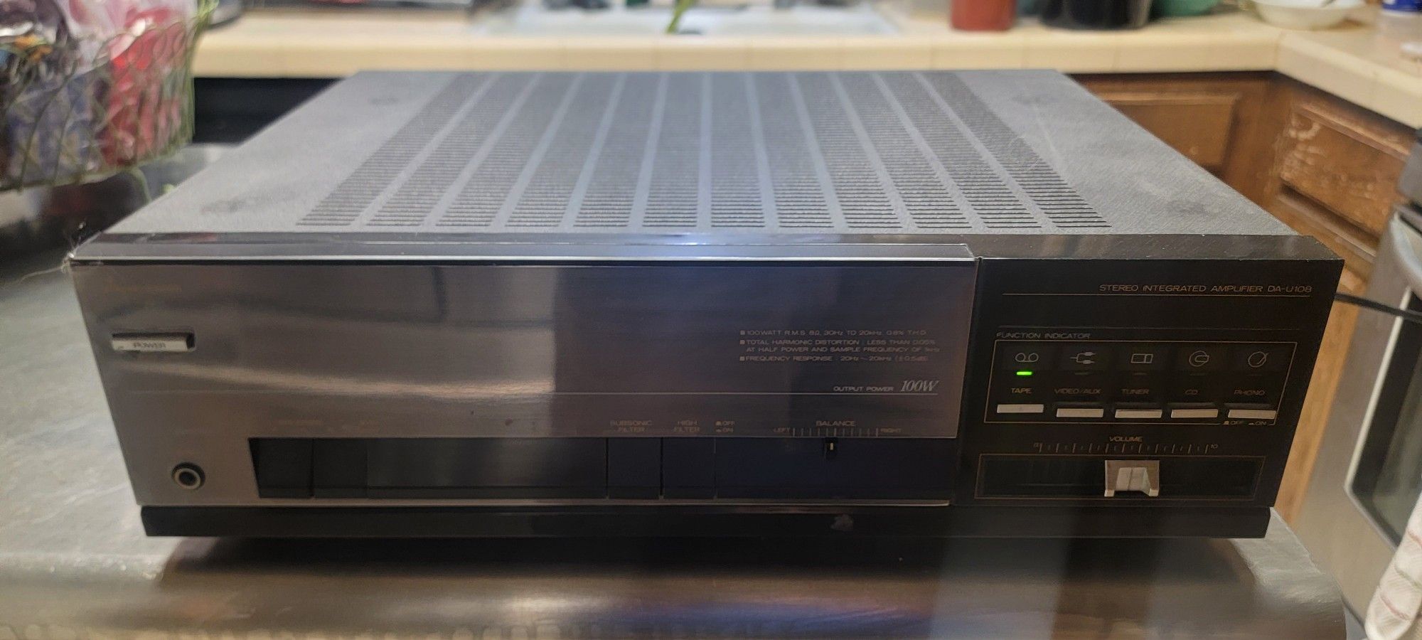 Mitsubishi Stereo Integrated Amplifier DA-U108 – Vintage Powerhouse, Works With Modern Devices! DA-U108, Mitsubisbi