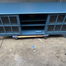 Threshold Windham large TV stand