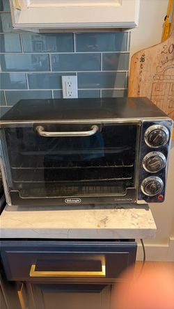 Delonghi countertop convection oven
