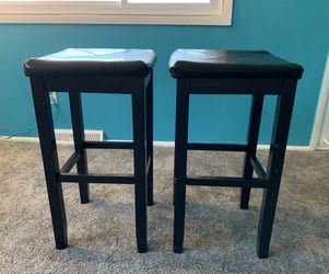 2 Stools