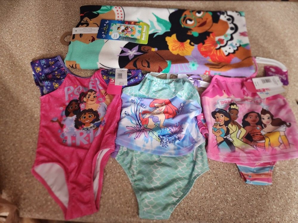 Girl Swimsuits Set Of 3 And Encanto Towel