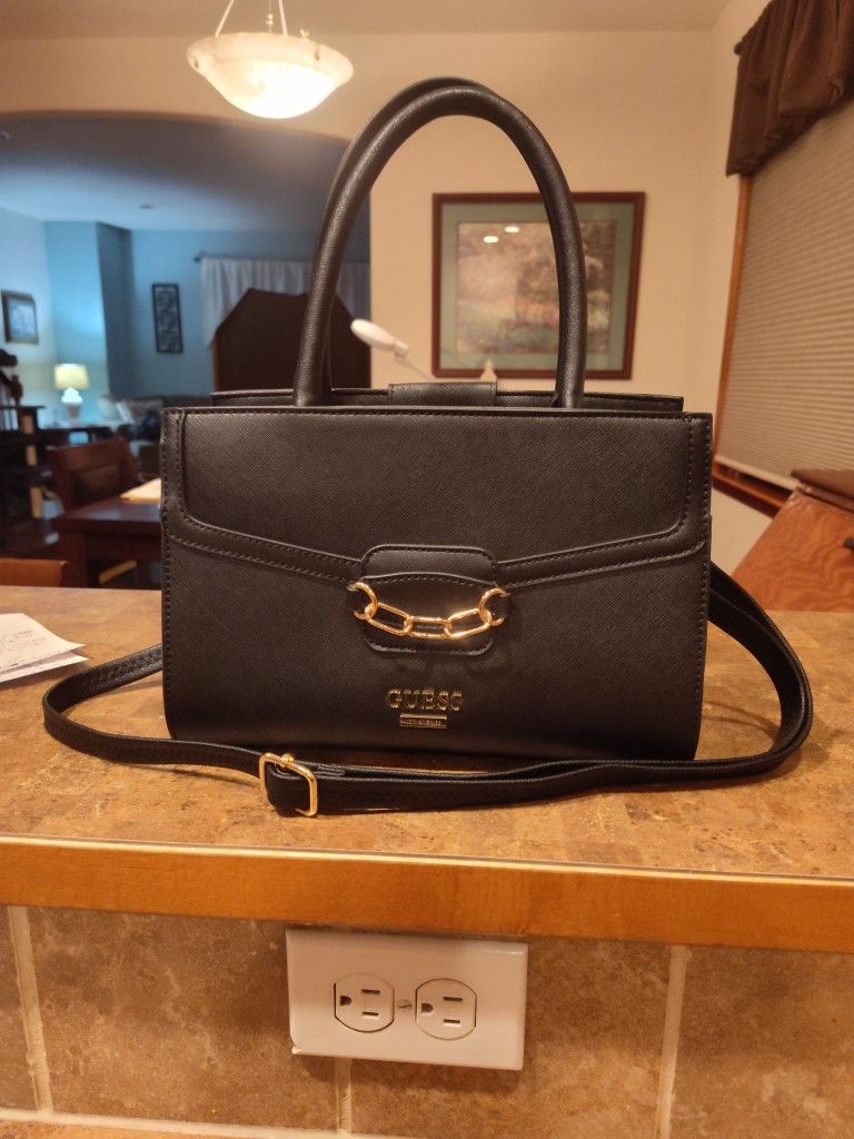 Brand New Guess Purse - Reduced to $60.00