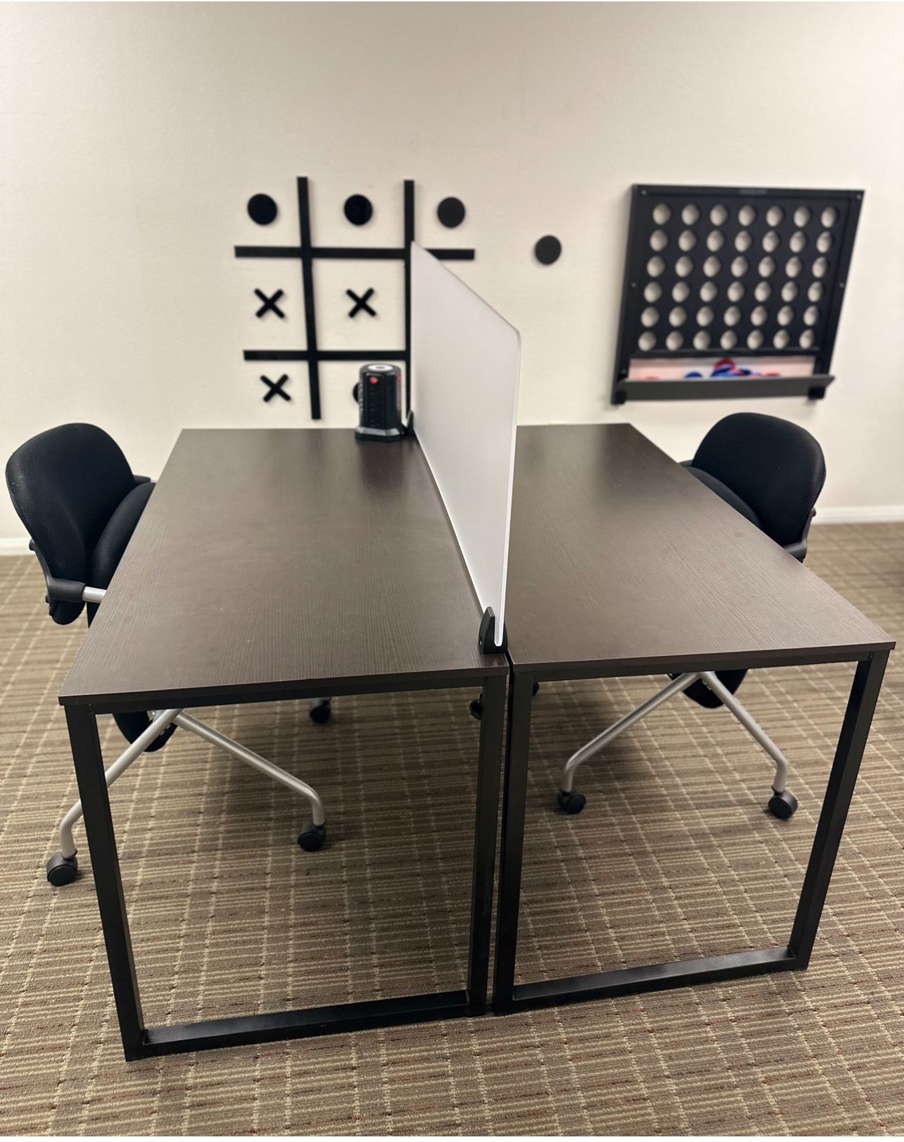 2 Desk And Divider 