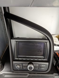 Display System Unit With Outer Bezel For Audi R8