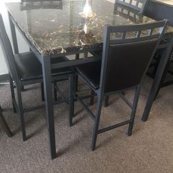 5pc Dining Room Table Set 