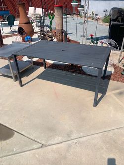 Patio table