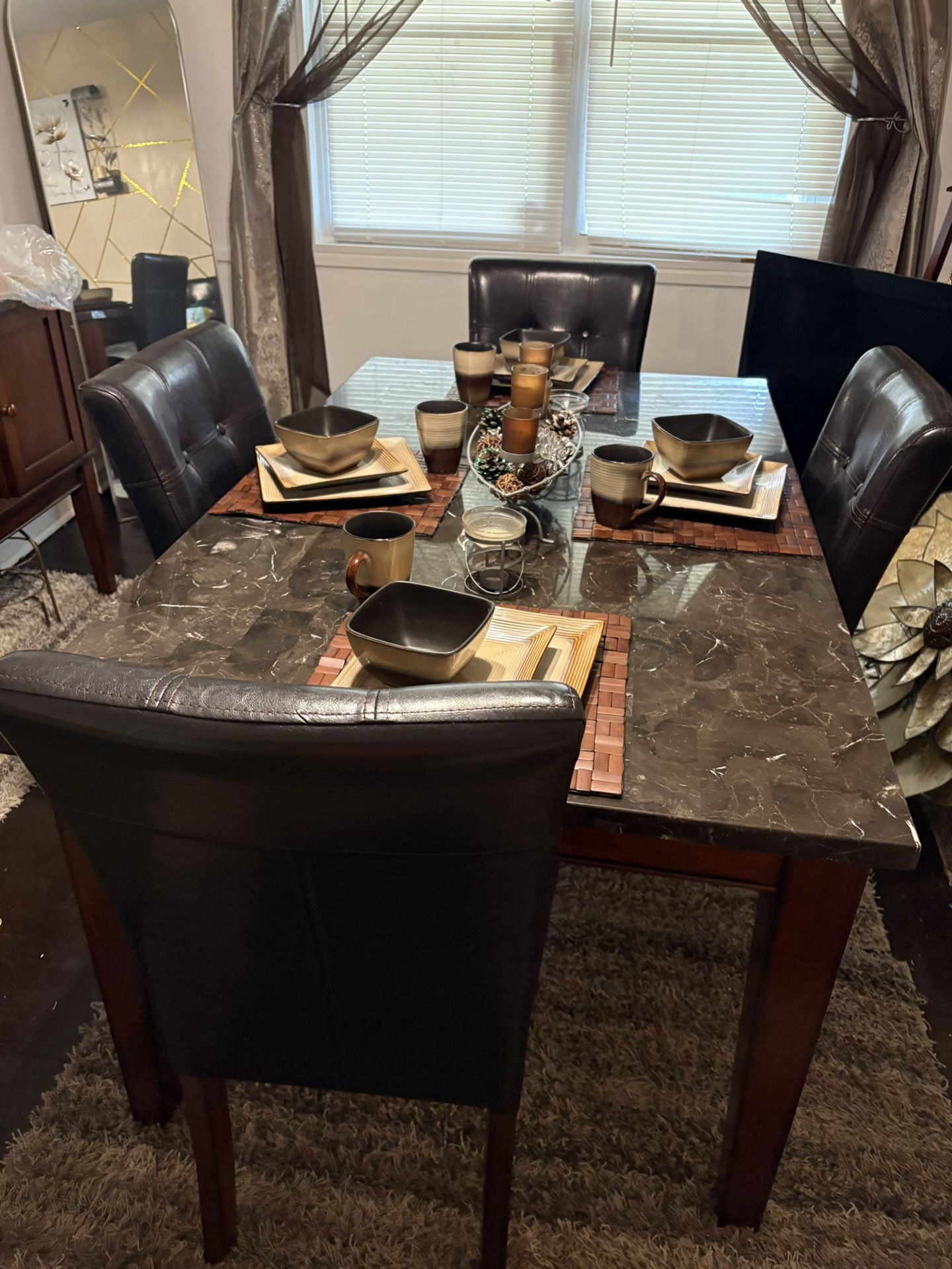5 Chairs Dinning Set And Buffet Stand And Table Setting
