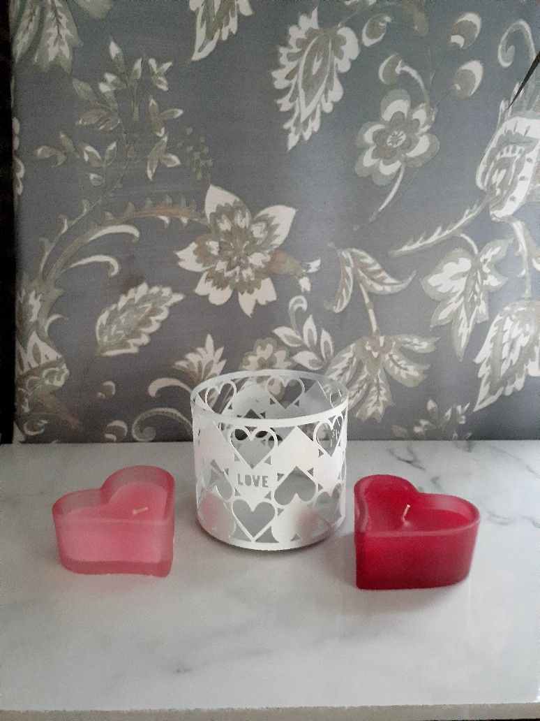 3 Candle holders