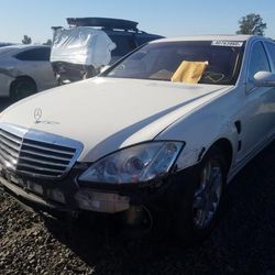 Parts are available  from 2 0 0 7 Mercedes-Benz S 5 5 0 
