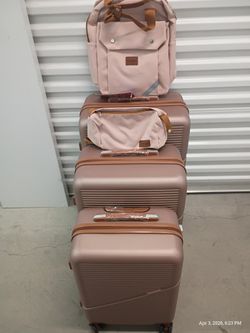28,25,20 Inches Plus 2 bags Luggage 