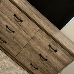 6 Drawer Dresser