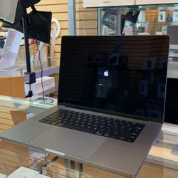 MacBook Pro 16” M2 Pro CPU/32GB RAM/1TB SSD Limited Time Offer