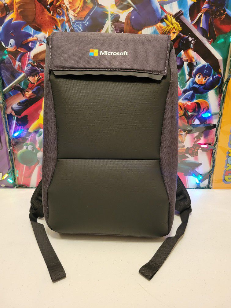 Clean Microsoft Backpack Tablet Laptop Surface Protective Holder w/ USB Ports