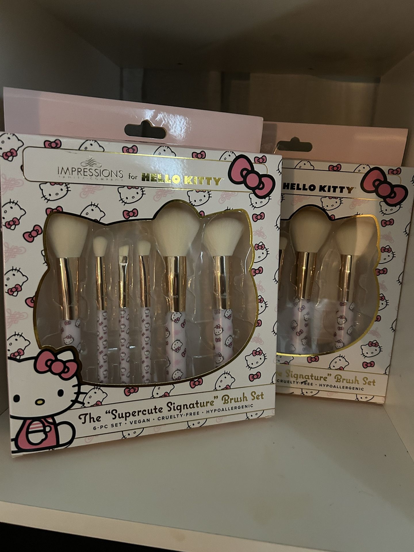 Impressions Hello Kitty Makeup Brushes
