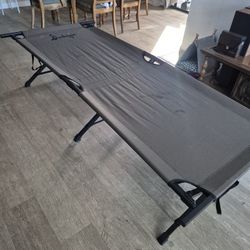 Slumberjack Heavy-duty Camping Cot