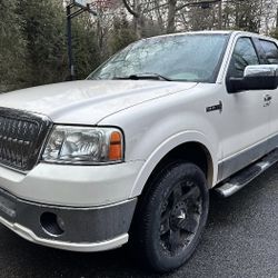 2007 Lincoln Mark LT Crew Cab Extra Short Bed