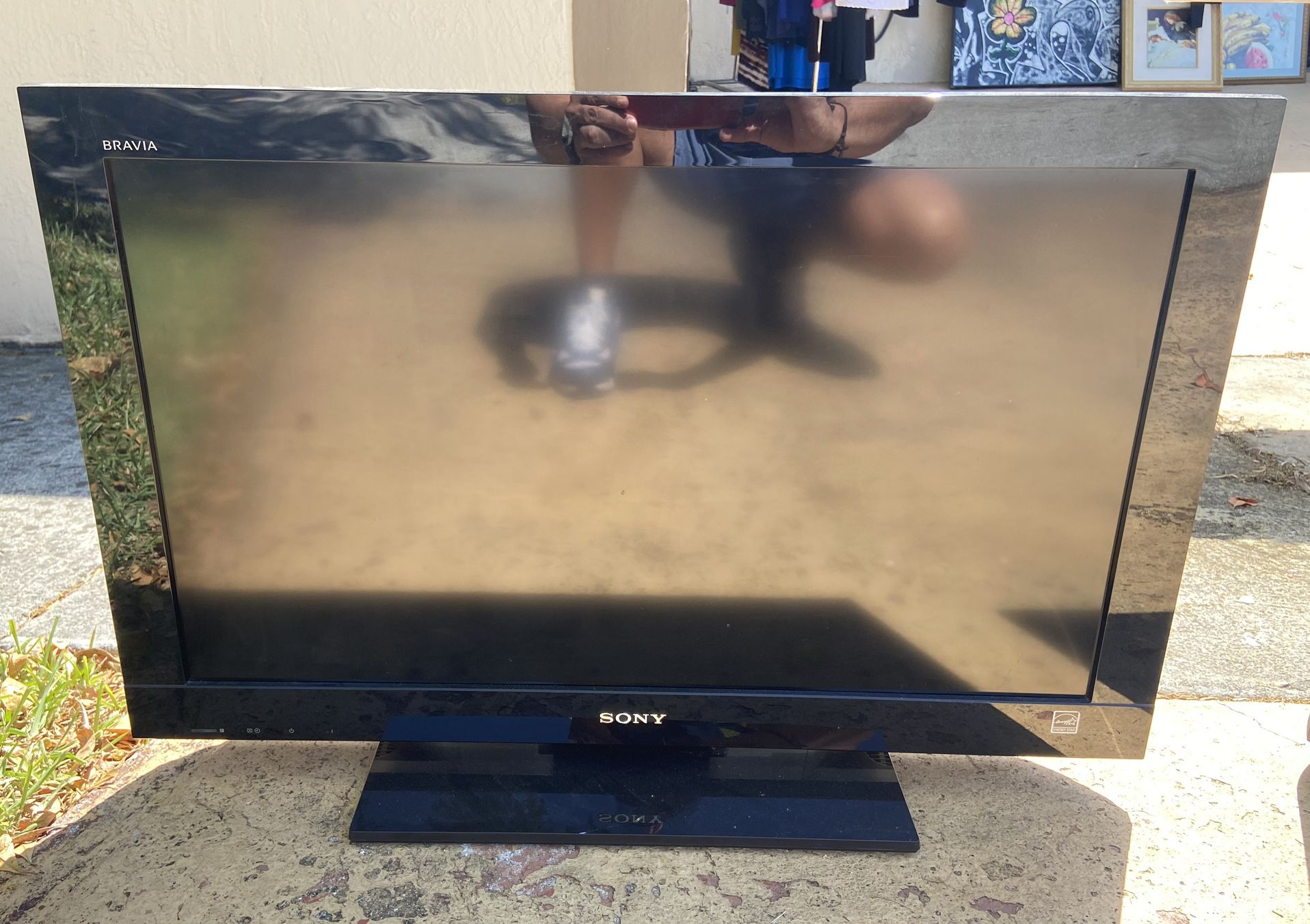 Sony 32 Inch TV