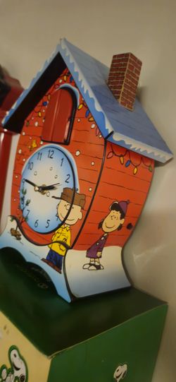 Peanuts Charlie brown koo-koo clock