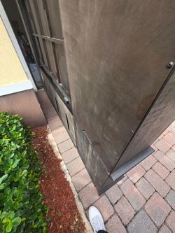 Savannah Dark Tone Entertainment Wall