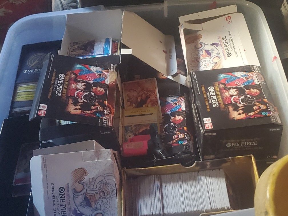 One Piece Cards Playing