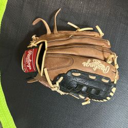 Rawlings Glove