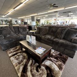 2 Pc Sofa And Loveseat 