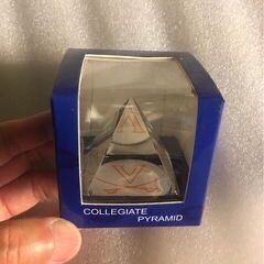 UVA Mini Pyramid 